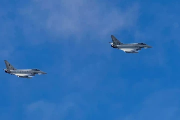 ரஷ்யாவுக்கு பதிலடி கொடுக்க நேட்டோ போர் விமானங்கள் தயார்: அதிகரிக்கும் அச்சம்