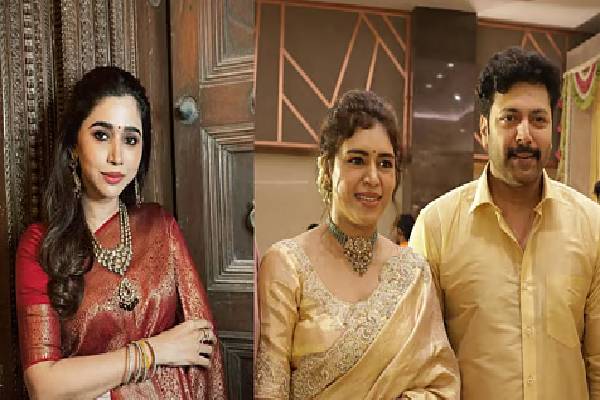 சிங்கிளாகவே செம மாஸ் காட்டும் ஆர்த்தி ரவி! குவியும் லைக்குகள் | Arti Ravi Latest Look Goes Viral சிங்கிளாகவே செம மாஸ் காட்டும் ஆர்த்தி ரவி! குவியும் லைக்குகள் | Arti Ravi Latest Look Goes Viral