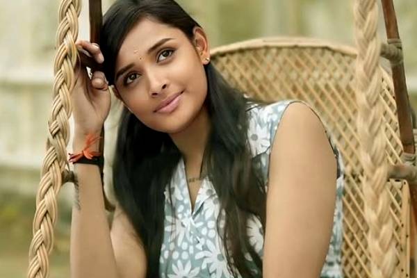 ஆட்டத்தை கலைத்த மக்கள்.. அனல் பறக்கும் வொர்ட்டிங்- அடுத்தது யார் தெரியுமா? | Bigg Boss 9 Tamil 9Th Week Double Eviction ஆட்டத்தை கலைத்த மக்கள்.. அனல் பறக்கும் வொர்ட்டிங்- அடுத்தது யார் தெரியுமா? | Bigg Boss 9 Tamil 9Th Week Double Eviction