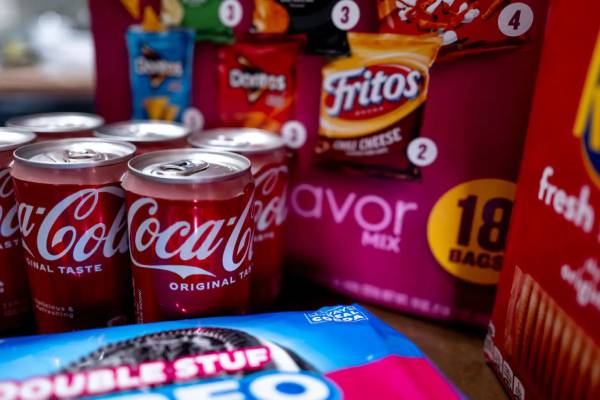 அமெரிக்காவில் கோக கோலா நிறுவனத்திற்கு எதிராக வழக்கு | San Francisco Sues Food Giants Over Health Risks