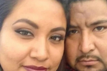 இது எங்கள் குழந்தையல்ல, எங்கள் குழந்தையை மாற்றிவிட்டார்கள்: இறந்த குழந்தையை வைத்துக்கொண்டு போராடும் பெற்றோர்