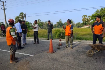 திருகோணமலை - மட்டக்களப்பு பிரதான வீதி புனரமைப்பு