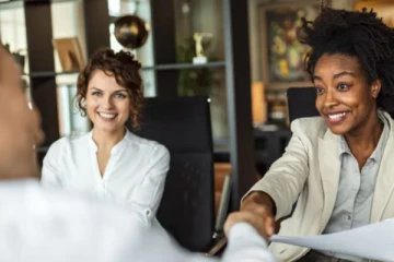 கனடாவில் வேலை தேடுவோருக்கு ஒரு மகிழ்ச்சியான செய்தி... வரலாறு காணாத அளவில் வேலை வாய்ப்புகள்