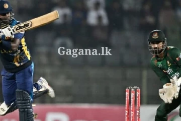 තියුණු සටනකින් පසුව අද තරගයේ ජය තීරණය වෙයි - ලංකාවට මොකද වුණේ?. (PHOTOS/UPDATE)