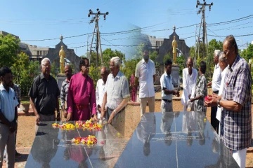 தந்தை செல்வாவின் 126 ஆவது பிறந்ததினம் யாழில் அனுஷ்டிப்பு