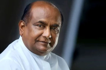 කතානායකවරයා පක්ෂ නායකයින්ගෙන් විශේෂ ඉල්ලීමක්..