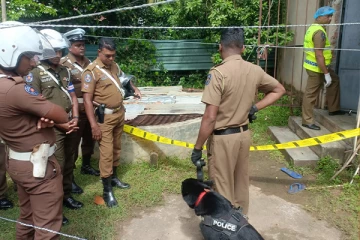 வவுனியாவில் தாய் - தந்தைக்கு நேர்ந்த கொடூரம்! வீட்டிற்கு வந்த மகனுக்கு காத்திருந்த அதிர்ச்சி (Video)