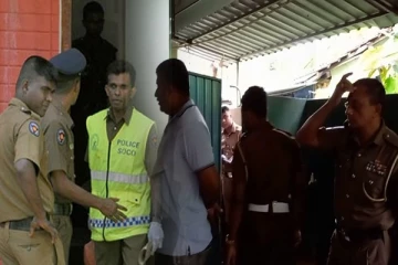 குழந்தையை தனியாக விட்டுவிட்டு இளம் தம்பதியின் விபரீத முடிவு