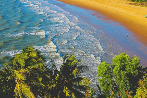 இந்த கோடைக்காலத்தில் மிஸ் பண்ணக்கூடாத 4 இடங்கள் - இவ்வளவு விஷயம் இருக்கா? | Summer Tourist Places In India