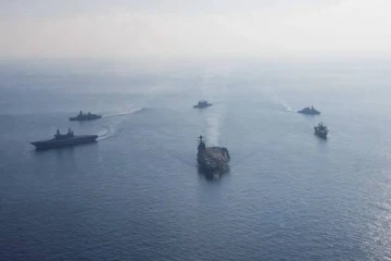 இனி இஸ்ரேல் -ஹமாஸ் போர் உக்கிரமடையும்... ஆயுதக் குவியல்களுடன் புறப்படும் ஜோ பைடன்