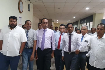 யாழ் போதனா வைத்தியசாலையில் சுகாதார அமைச்சர் ரமேஷ் பத்திரன!