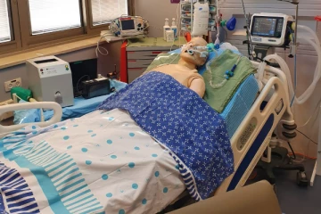 பிணத்திற்கு இரண்டு நாளாக மருத்துவம் பார்த்த வைத்தியர்?  இறுதி சடங்கின் பின் குடும்பத்தினருக்கு காத்திருந்த அதிர்ச்சி