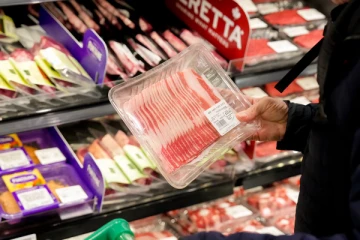 கனடா மீது சீனா வரி விதிப்பு