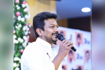 பாசிஸ்ட்களின் வீழ்ச்சி தெற்கிலிருந்து தொடங்கியிருக்கிறது - உதயநிதி ஸ்டாலின்..!