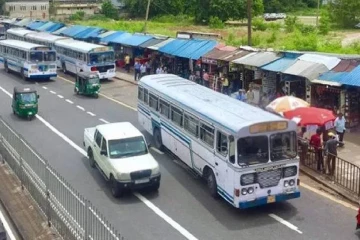 පෞද්ගලික බස් රථ සේවකයින්ගෙන් දැඩි තීන්දුවක් - මේ මාර්ගයේ බස් රථ වර්ජනයක