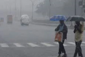 தமிழகத்தில் அடுத்த 24 மணி நேரத்தில் 13 மாவட்டத்தில் கனமழைக்கு வாய்ப்பு