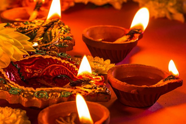 கணவன், மனைவி ஒற்றுமை நிலைக்க வெள்ளிக்கிழமை விரதம் இருங்கள்! | Husband And Wife Fast On Friday