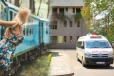 தொடருந்தில் செல்பி எடுத்த வெளிநாட்டு யுவதிக்கு நேர்ந்த விபரீதம்!
