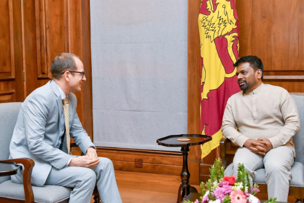 பல நாட்டு பிரமுகர்களை சந்தித்த ஜனாதிபதி அநுர | President Anura Met Abroad Officials
