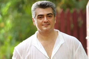 அச்சு அசல் நடிகர் அஜித்தை அப்படியே உரித்து வைத்திருக்கும் நபர்.. நீங்களே பாருங்க