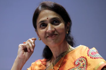 தேசிய பங்கு சந்தை முறைகேடு வழக்கு - முன்னாள் தலைமை அதிகாரி சித்ரா ராமகிருஷ்ணன் கைது..!