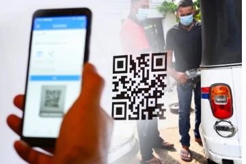 QR ක්‍රමයට ඉන්ධ ලබාදීම අද සිට යළිත් අලුත් වෙයි..QR තියෙන හැමෝටම දැනුම්දීමක්..