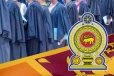 பட்டப்படிப்பை நிறைவு செய்த நூற்றுக்கணக்கானோருக்கு வேலை இல்லை