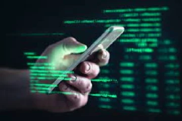 காதல் வலையில் சிக்கி பெருந்தொகை பணத்தை இழந்த கனேடிய பெண்!