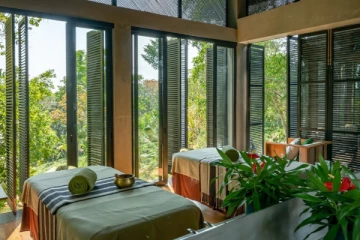 மசாஜ் நிலையங்களை சட்டப்பூர்வமாக மாற்ற கோரிக்கை