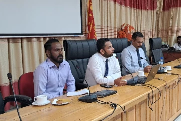 முல்லைத்தீவு மாவட்ட செயலகத்தில் அரச சார்பற்ற நிறுவனங்களின் மீளாய்வுக் கூட்டம்!