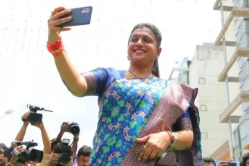 போட்டோ எடுப்பதில் கின்னஸ் சாதனை படைத்த நடிகை ரோஜா