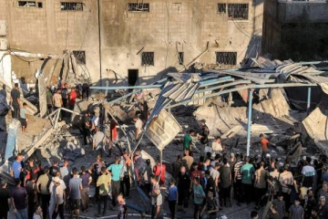 காசாவில் பாடசாலை மீது இஸ்ரேல் கொடூர தாக்குதல்... சிறுவர்கள் உட்பட 20 பேர் உயிரிழப்பு!