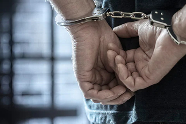 யாழ். பருத்தித்துறையில் கஞ்சாவுடன் இளைஞன் கைது! | Men Arrested Illegal Activities In Jaffna