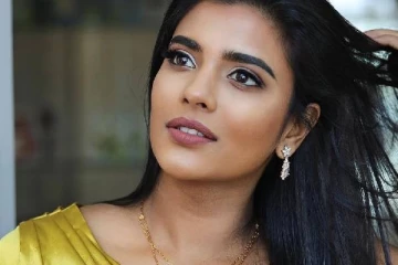 இப்படியொரு போஸ்!! இதுவரை இல்லாத அளவிற்கு ஆளே மாறிய நடிகை ஐஸ்வர்யா ராஜேஷ்..