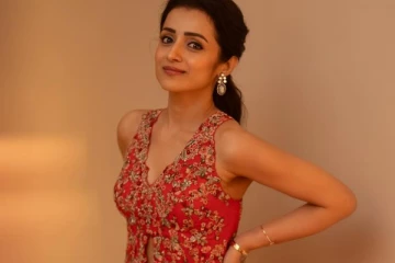 நடிகை த்ரிஷாவின் அழகிய போட்டோஷூட்