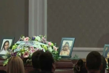 பலரின் கண்ணீருக்கு மத்தியில் அடக்கம் செய்யப்பட்ட இலங்கையர்களின் உடல்கள்