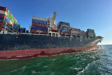 ரஷ்யாவின் மிரட்டலை மீறி உக்ரைன் துறைமுகத்திலிருந்து வெளியேறிய முதல் சரக்கு கப்பல்