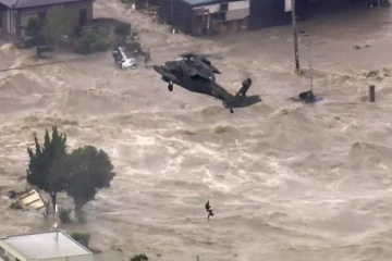 ஜப்பானில் வெள்ளப் பெருக்கு ஏற்படும் அபாயம்; 30,000 பேரை வெளியேற உத்தரவு