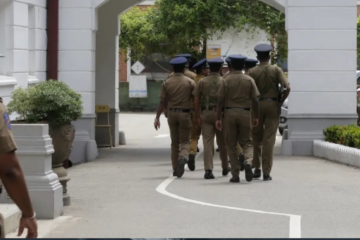 மத்திய கிழக்கில் பதற்றம் ; கடும் பாதுகாப்பில் கொழும்பில் உள்ள வெளிநாட்டு தூதரகங்கள் | Heavy Security For Foreign Embassies In Colombo