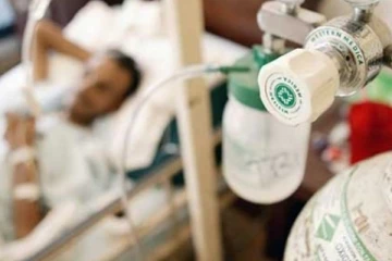 දැනට 14දෙනෙක් මියගිහින් - කොරෝනා භිතියෙන් පසු ආ මාරයා..