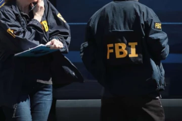 அமெரிக்காவில் அதிகரிக்கும் மோசடி; FBI எச்சரிக்கை