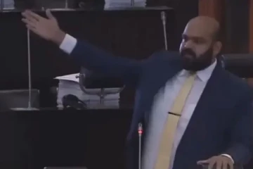 அமைச்சுப் பதவியில் உள்ளவர்கள் மாவட்ட வளங்களை சுரண்டுகின்றனர்: சாணக்கியன் குற்றச்சாட்டு (Video)