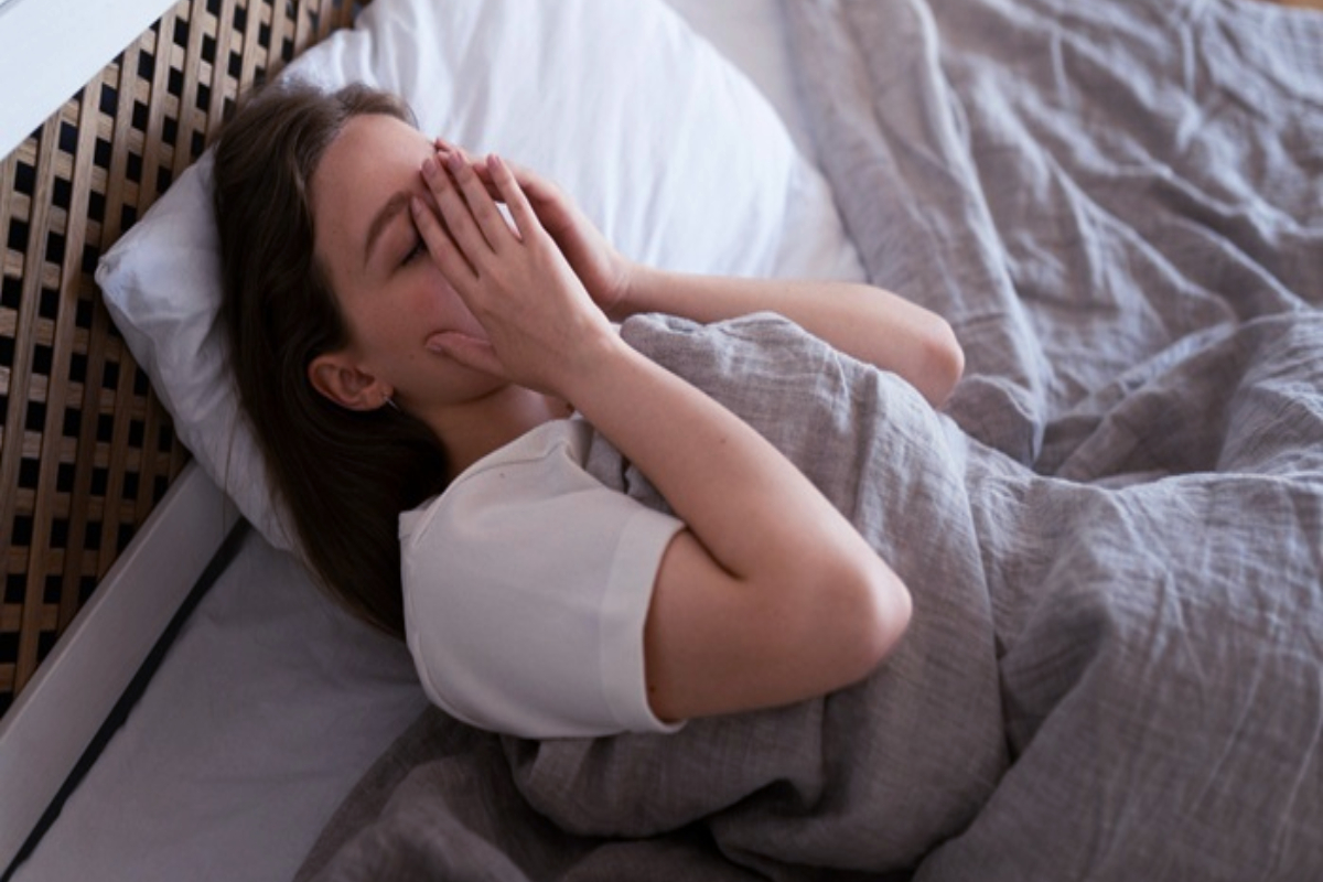 நீங்கள் உறக்கும் தலையணை இவ்வளவு ஆபத்தானதா? | The Germs Lurking In Your Sleeping Pillow நீங்கள் உறக்கும் தலையணை இவ்வளவு ஆபத்தானதா? | The Germs Lurking In Your Sleeping Pillow