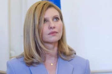 “மலர்களை எதிர்பார்த்த ரஸ்யர்களுக்கு உக்ரைனிய மக்களின் எறிகுண்டுகள்” முதல் பெண்மணியின் திறந்த கடிதம்! (photos)