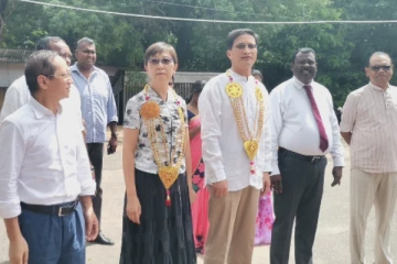 சீனத் தூதுவர் தலைமையிலான குழுவினர் வவுனியாவிற்கு விஜயம்