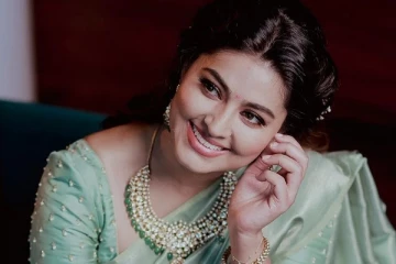 நடிகை சினேகாவா இது.. ஸ்லிம் ஆகி ட்ரெண்டியான உடையில் இருக்கும் போட்டோ வைரல்