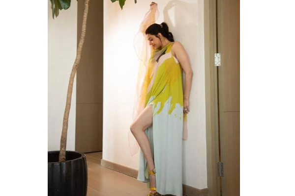 குழந்தை பிறந்த பிறகு காஜல் அகர்வால் எப்படி இருக்கின்றார் தெரியுமா? தீயாய் பரவும் புகைப்படம் | Kajal Aggarwal Latest Photos