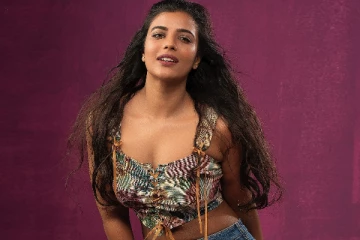 ஸ்லிம் ஆகி செம ட்ரெண்டி போஸ் கொடுத்த ஐஸ்வர்யா ராஜேஷ்! அசத்தல் புகைப்படங்கள்