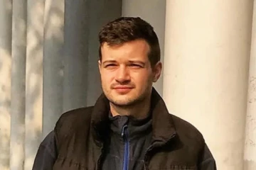 இந்தியர்களே, கனடாவிற்குப் போக வேண்டாம்! பெங்களூருவில் வசிக்கும் கனேடியர் சர்ச்சை பேச்சு