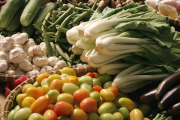 එළවළු මිල අඩුවෙයි